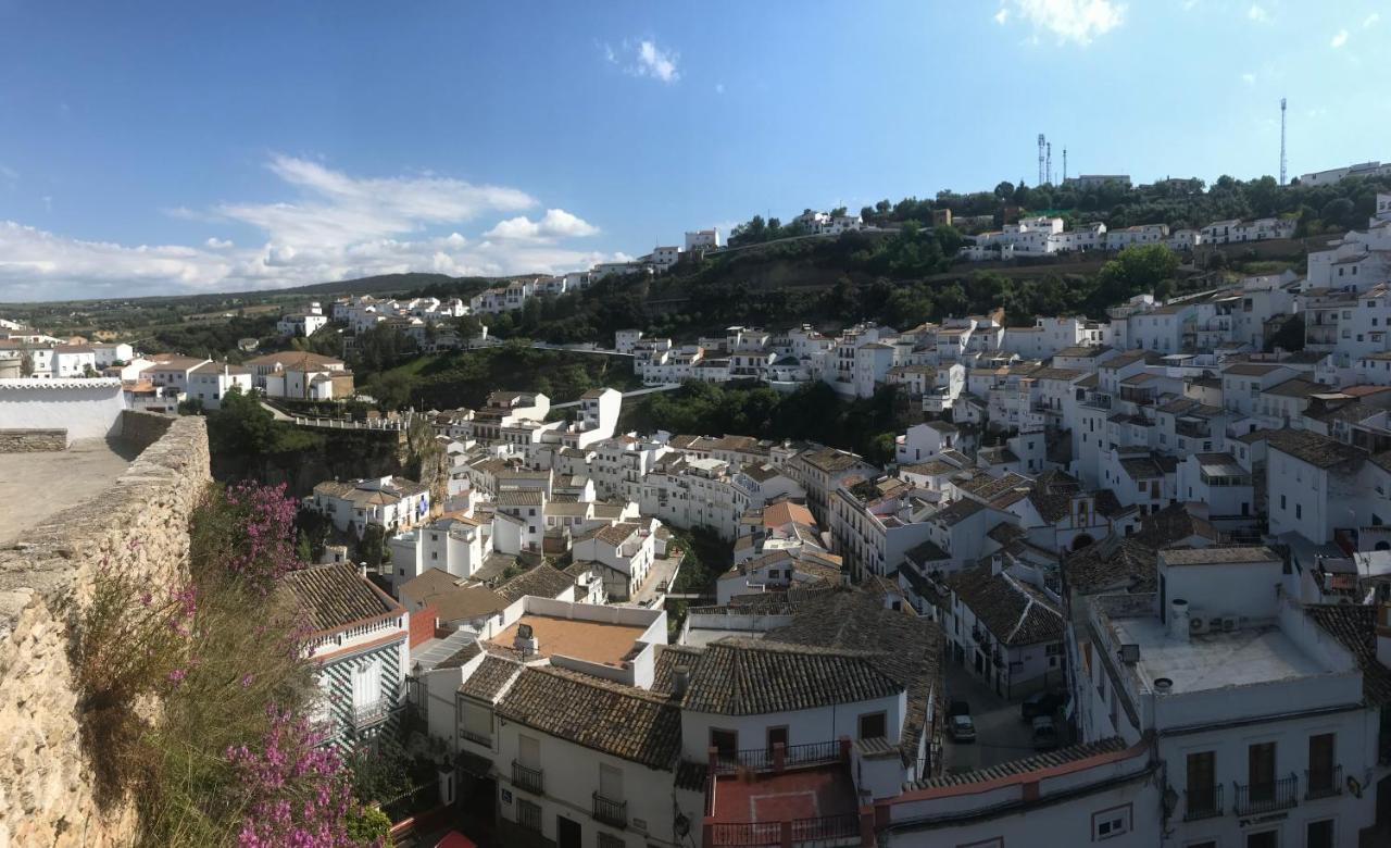 Setenil De Las Bodegas Casa Las Gardenias מראה חיצוני תמונה